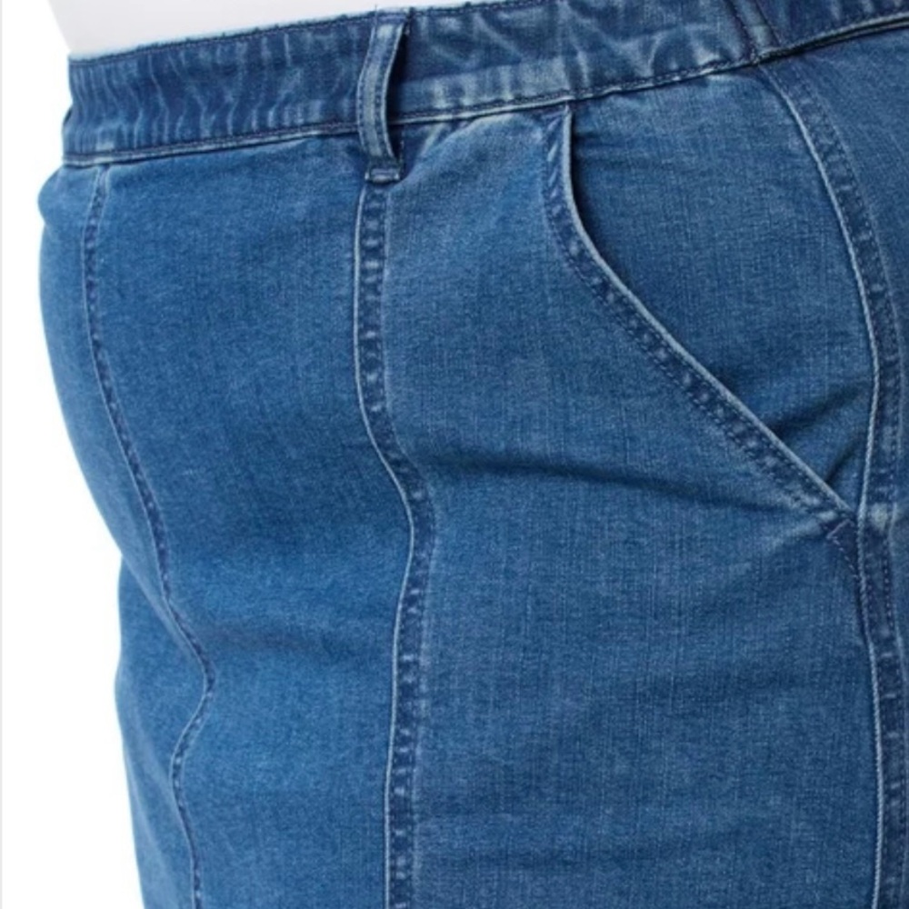 Briggs Women's Denim Skort - Picture 8 of 13